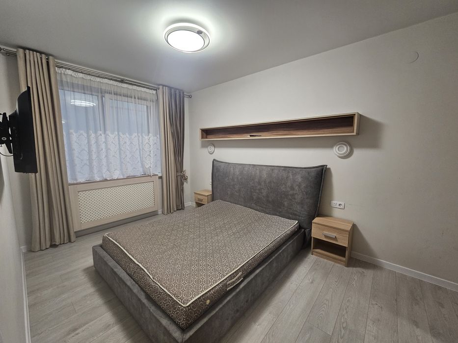 Здається 1,5 кімнатна на набережній поруч парку Боздощ