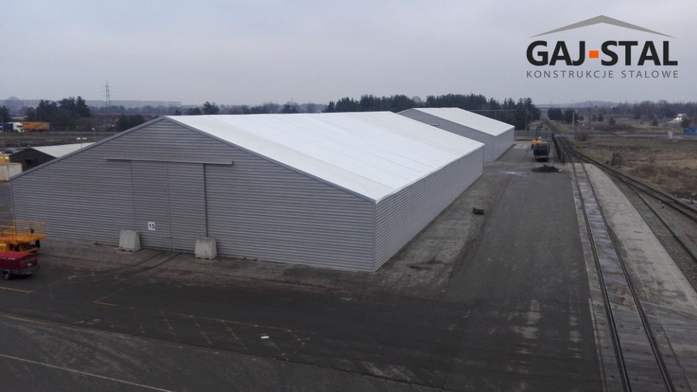 Hala Stalowa 1000 m2, 20 metrów szerokości , płyta warstwowa PIR