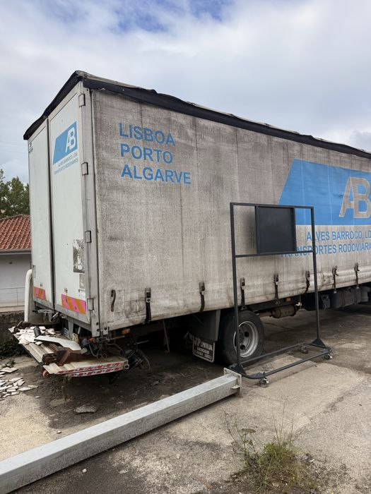 Mitsubishi Fuso 7C18 de 2013
