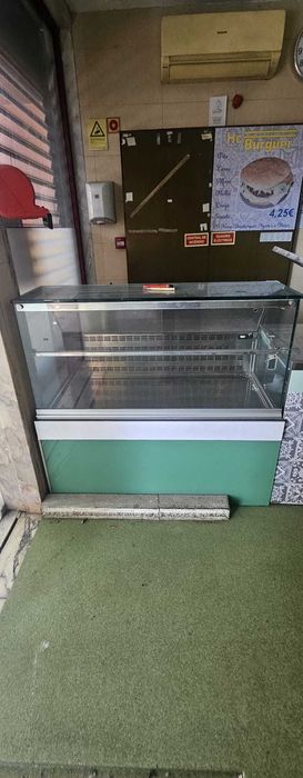 Venda Urgente — Lote Equipamento Restauração / Cozinha Industrial — 3000€