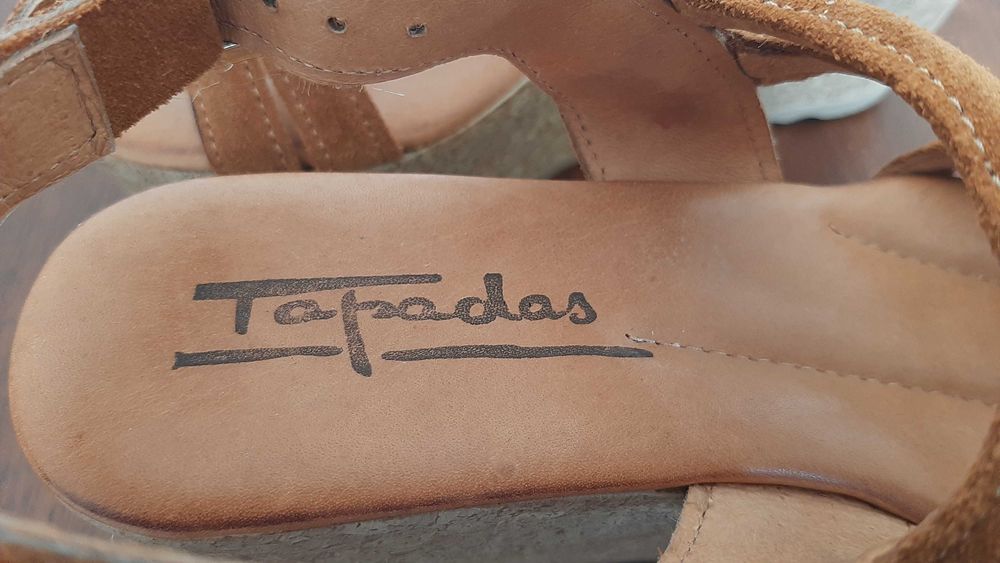 COMO NOVAS Sandálias compensadas cunha pele/camurça castanho mel 36