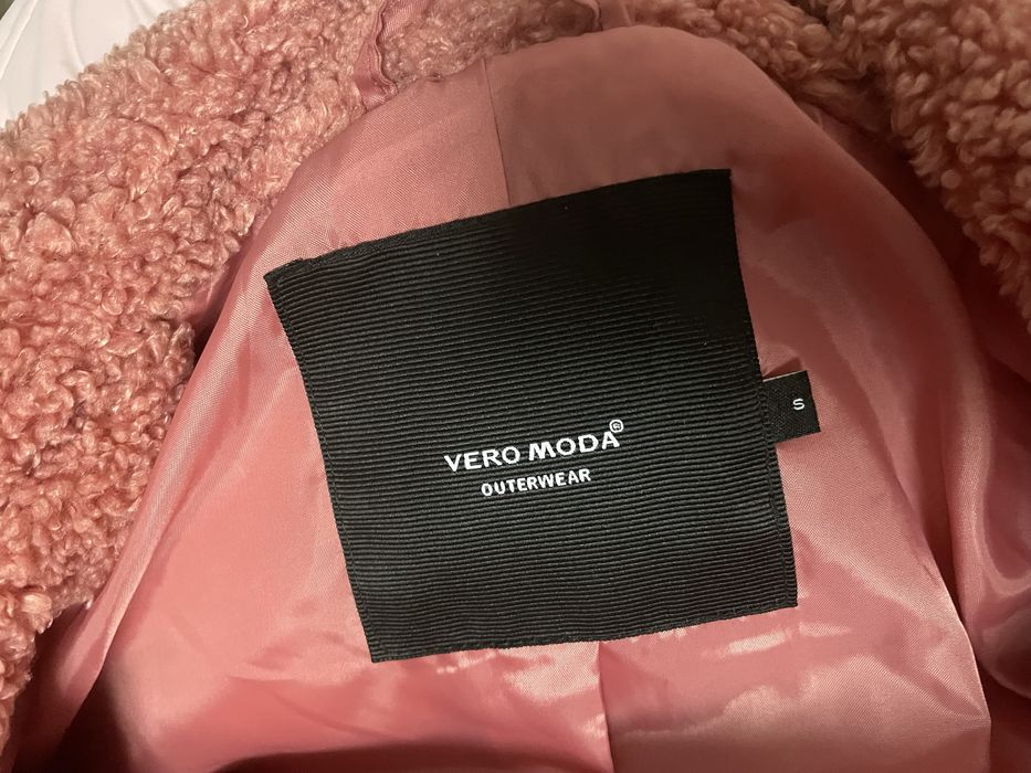 Шубка теді від Vero Moda