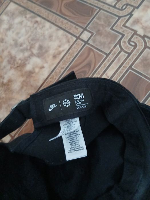 Кепка чорна Nike