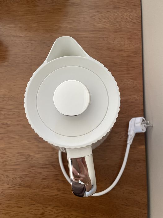 Czajnik Tefal Loft biały