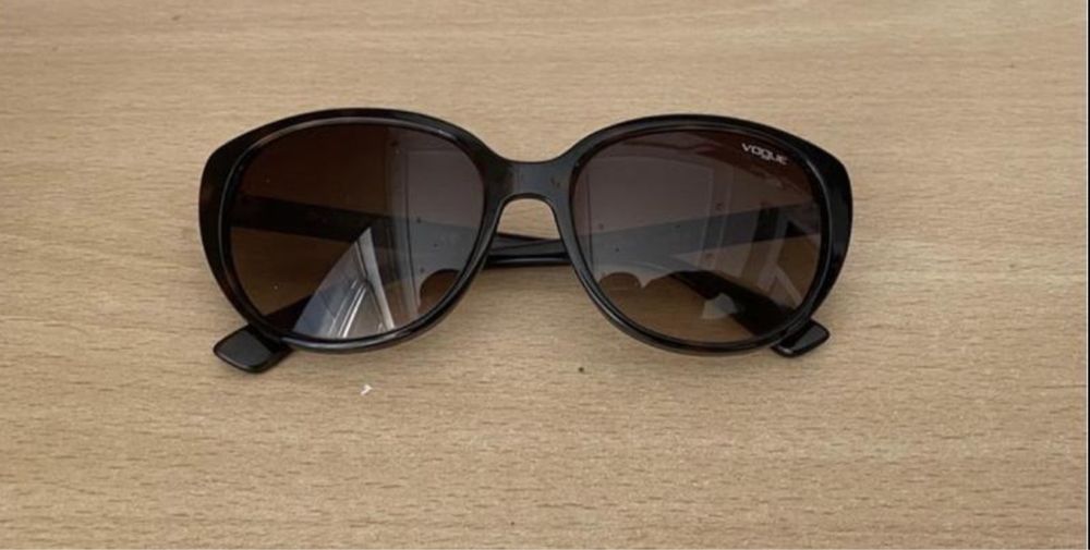 Окуляри Mango, Vogue