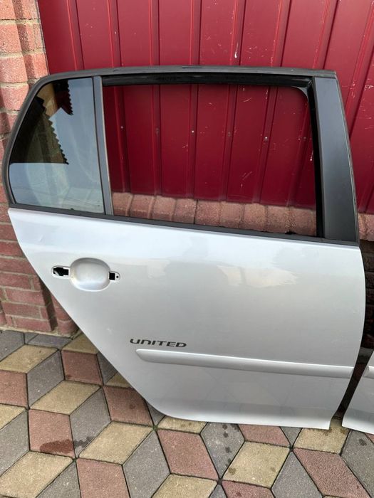 Двері Дверка VW Volkswagen Golf 5 Хачбек LA7W Рідна фарба