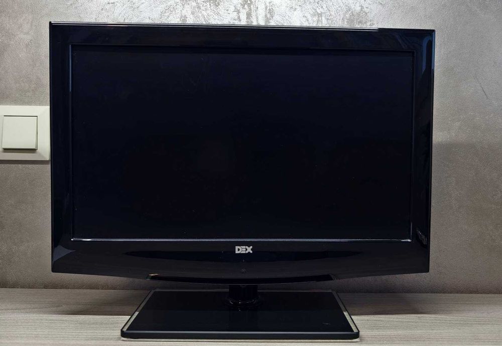 Телевізор DEX 19"