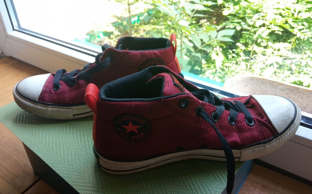 Trampki Converse All Star średniej wysokości r.36