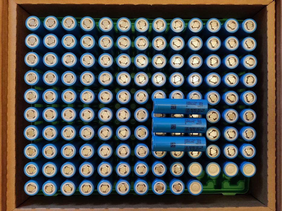 Samsung НОВЫЕ. Аккумуляторы 18650 Samsung 35E