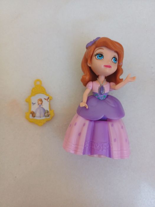 Princess Sofia Doll with Emblem429045165379430406