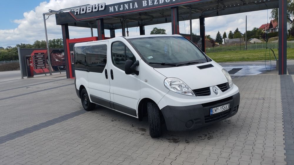Wynajem busów 9 osobowych