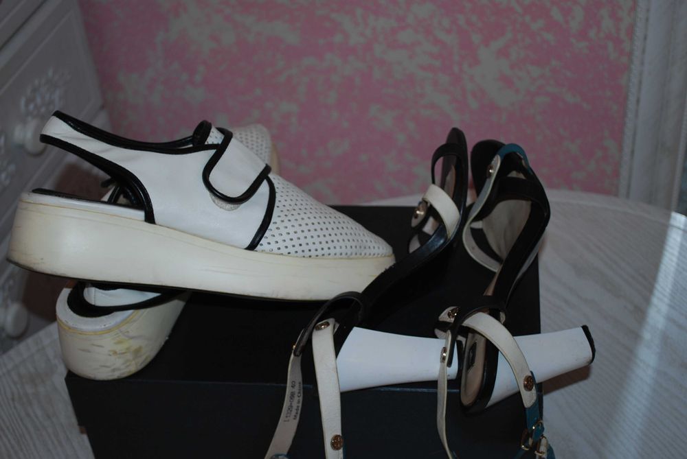 2 пары летней обуви,раз.40