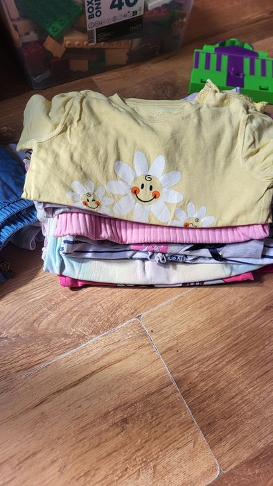 Paka ubranek dla dziewczynki r.92