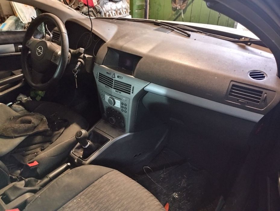 Авто Опель Астра після ДТП