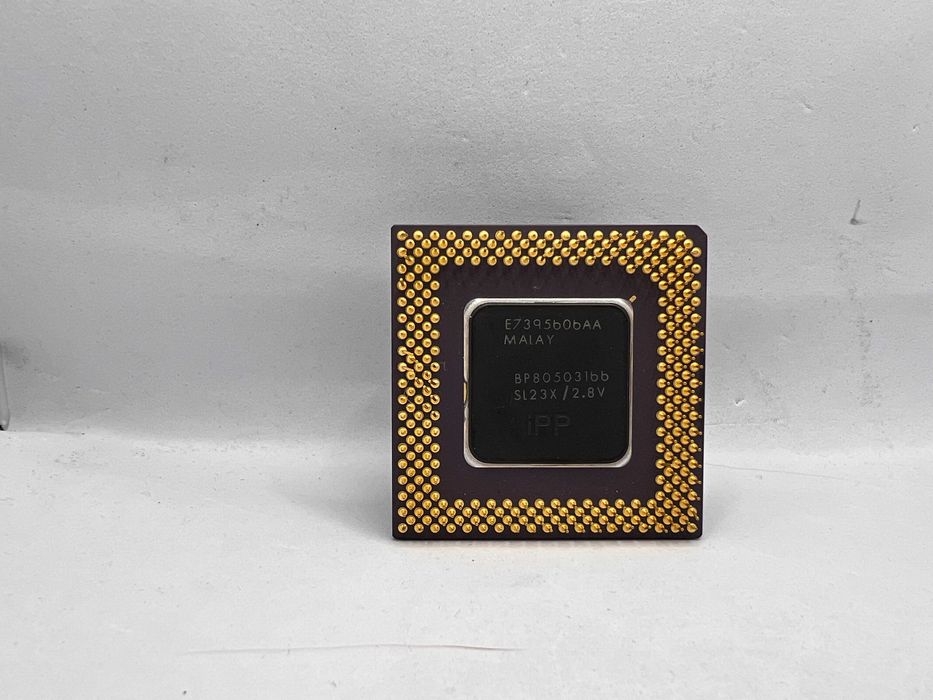 Intel Pentium MMX 166 MHz SL23X 2.8V + chłodzenie Socket 7 Retro