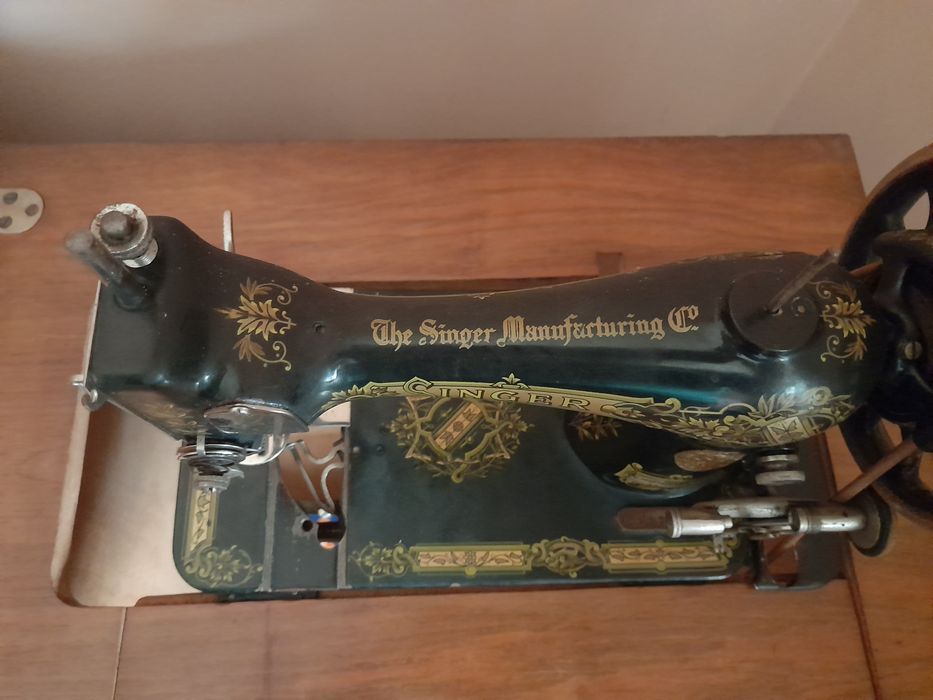 Maquina de costura SINGER