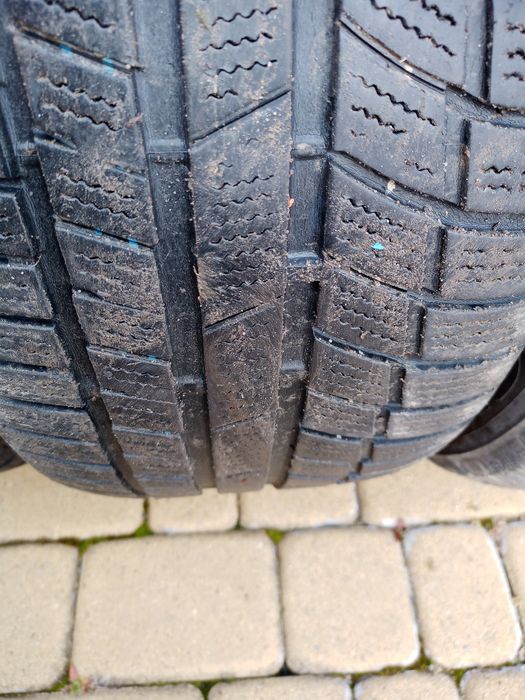 Opony 225 50 r17