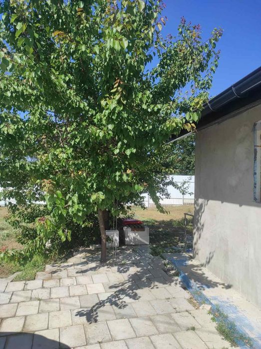 Продам дом в Змиёве