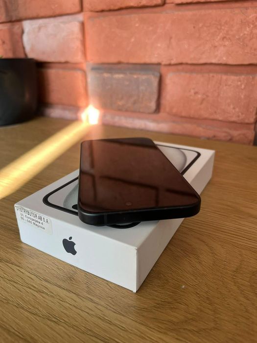 iPhone 15 128gb 100%