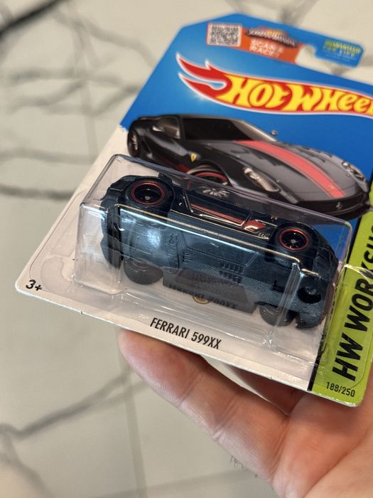 Hot Weels STH Ferrari 599XX HW Workshop super treasure hunt
