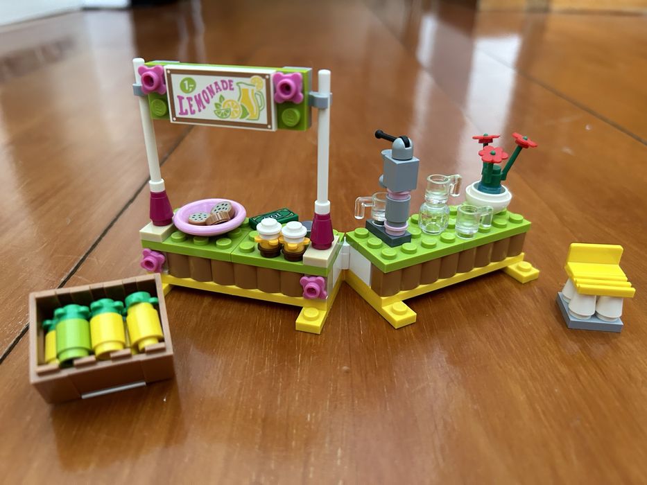 Lego Friends 41027 Banca de Limonada