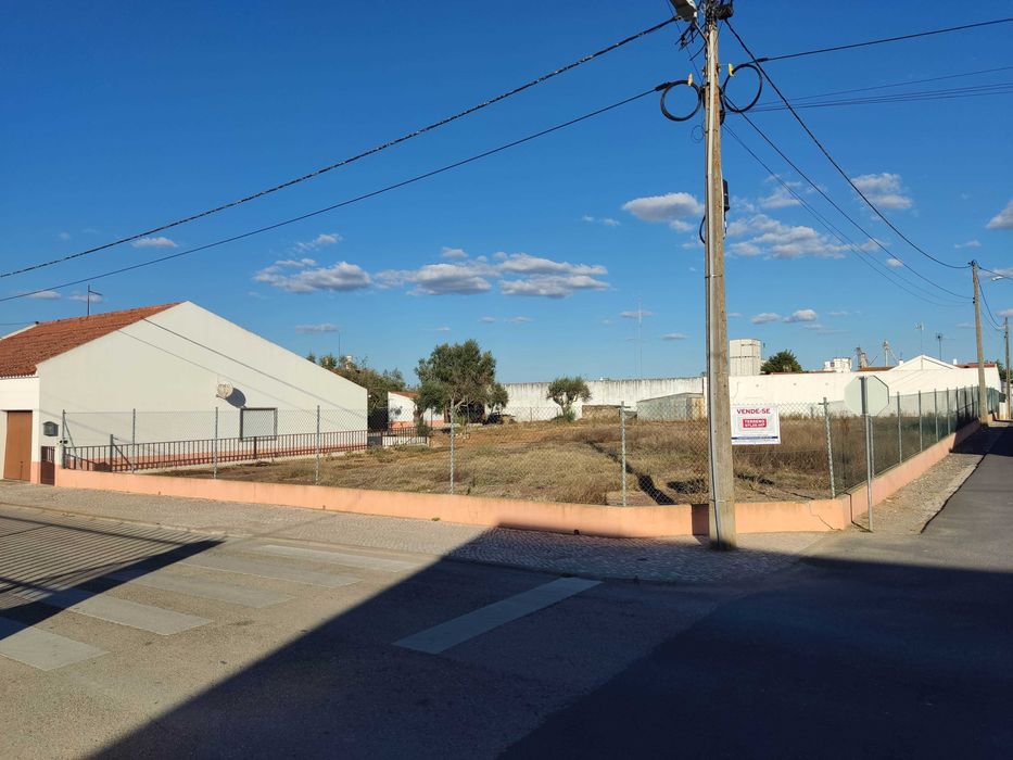 Terreno para construção urbana com 971,25 m²