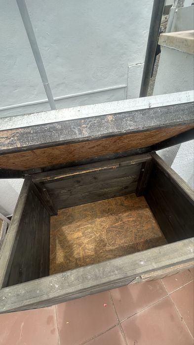 Casota para cão porte médio/pequeno