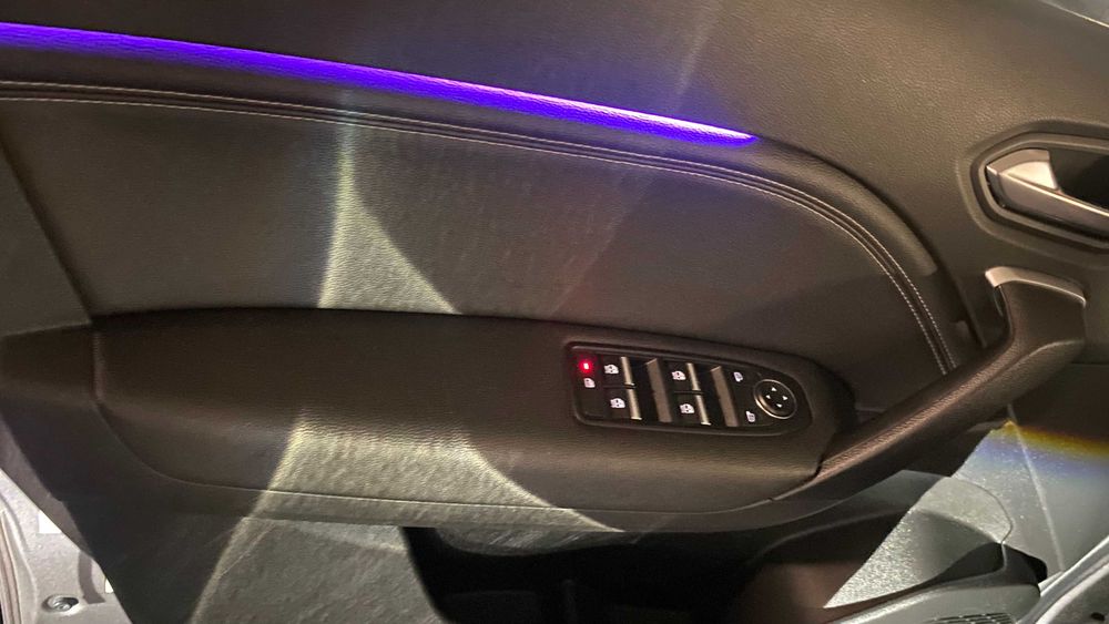 Renault CAPTUR ano 2023 6 velc