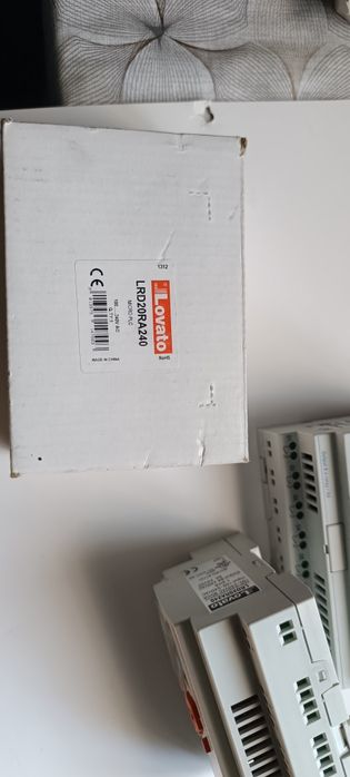 Przekaźnik programowalny,PLC, sterownik lovato LRD, lader, drabinkowy