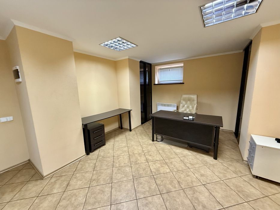 Оренда офісу вул. Наукова з окремим входом