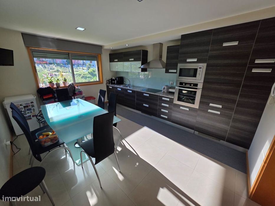 Excelente T2 com terraço nos Passionistas, Santa Maria da Feira