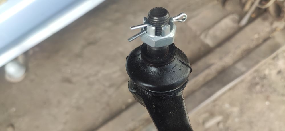 Рулевой наконечник ваз 2108