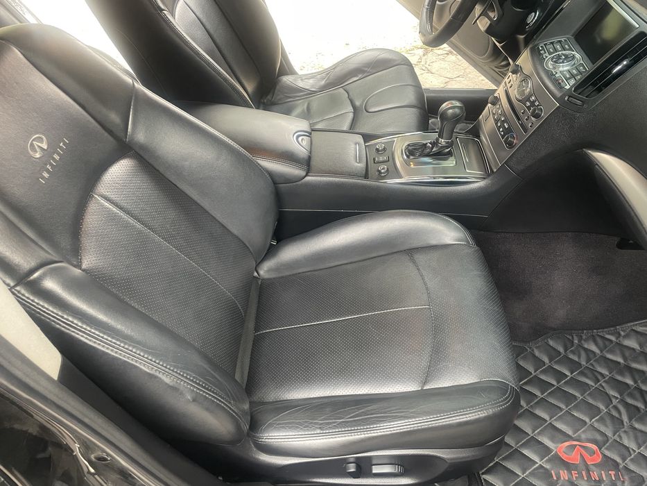 Продам Infiniti G25