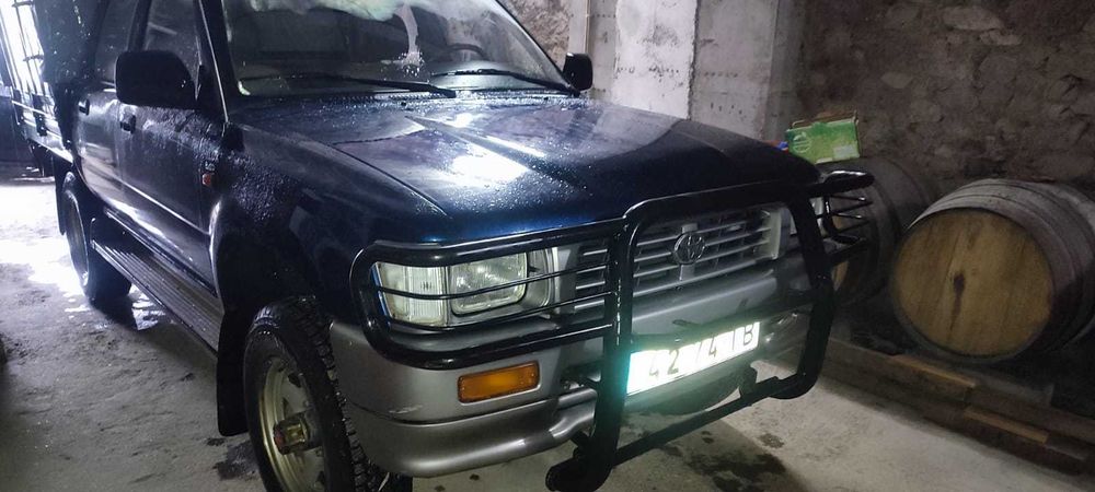 Toyota Hilux 4x4 2.4 Diesel