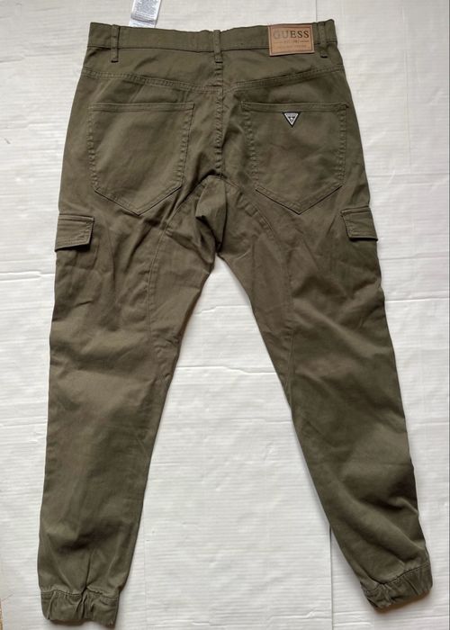 Чоловічі штани Guess