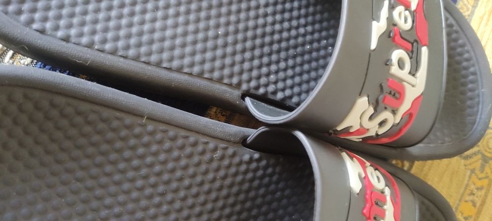 Supreme klapki kroksy crocs lato plaża wakacje czarne