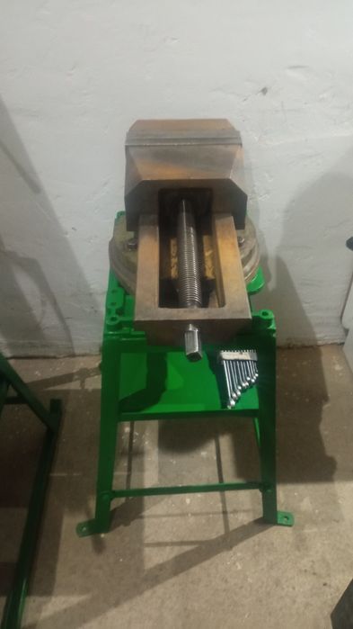 Свердлільний станок2м 112, Всн 20, нс 12, тіски