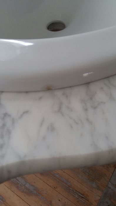 Umywalka nablatowa 60- ka