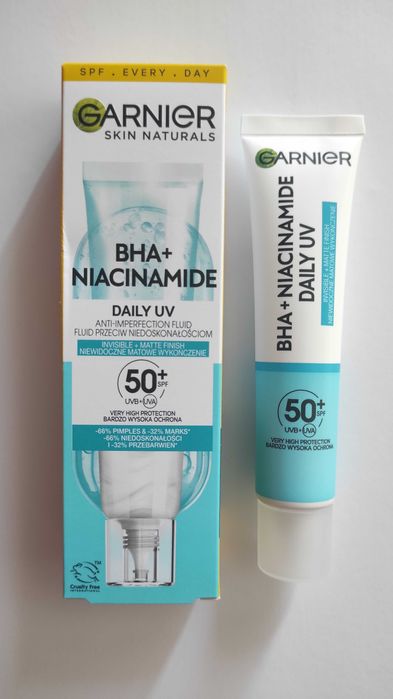 Fluid do twarzy SPF50 przeciw niedoskonałościom BHA+Niacynamid Garnier