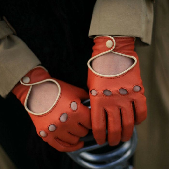 Luvas de SENHORA Condução em pele NOVAS - Carros Clássicos ou outros