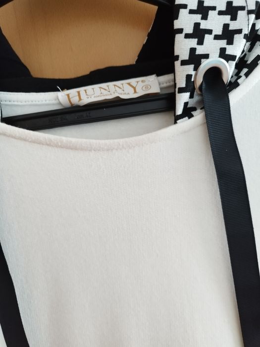 Vende se vestido marca hunny nunca usado