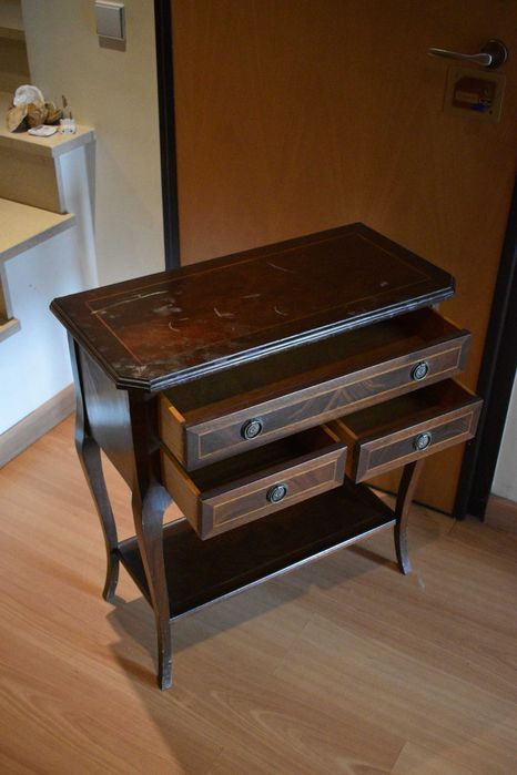 Aparador móvel madeira maciça (talvez cerejeira) 68,5x32,5x75cm