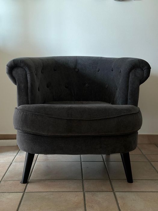 Poltrona Cinzenta Sala