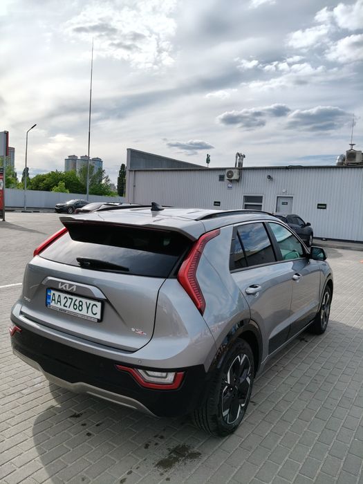 Продам електромобіль Kia Niro 2023 Запас ходу 450 км