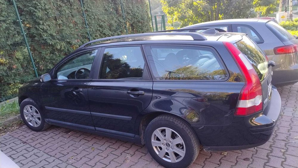 Volvo V 50 uszkodzony jeździ