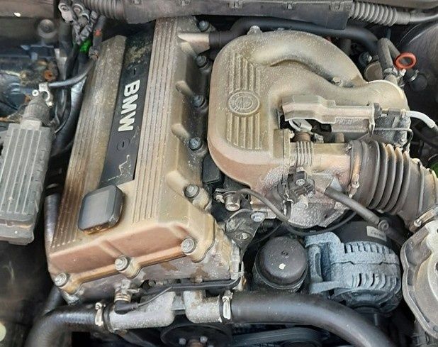 Silnik M42B18 na części BMW