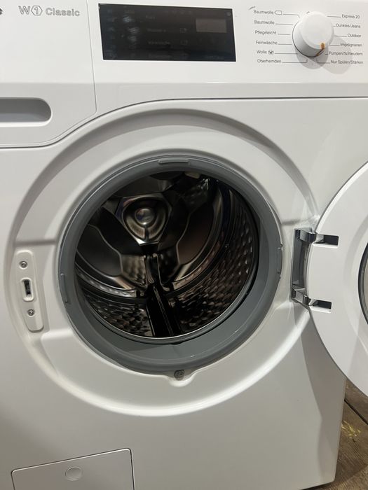 Пральна машина MIELE W 1 Classic Activ Eco . Стиралка