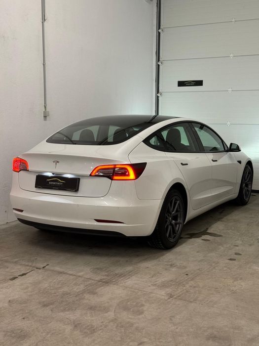 Tesla model 3 sr plus facelift LFP