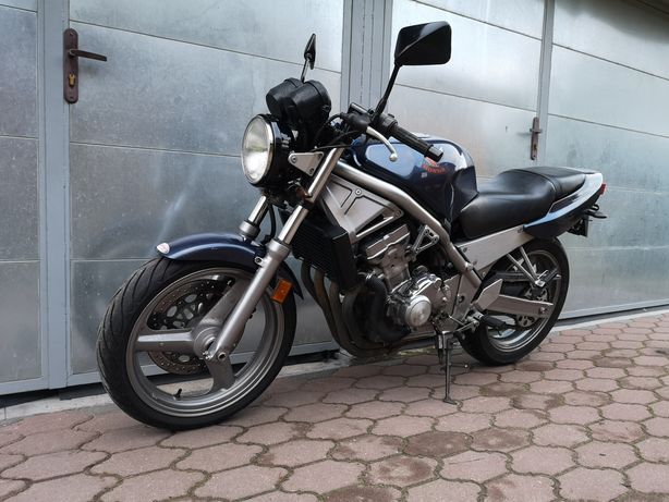 Archiwalne Honda CBR 1100XX Blackbird Wtrysk Zblewo • OLX.pl