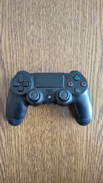 Pad PS4 oryginalny - gotowy do gry